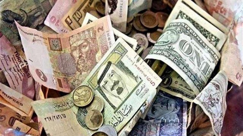 عملات عربية وأجنبيه