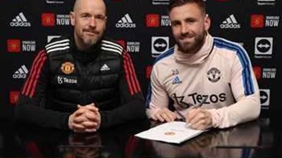 رسميًا.. لوك شو يجدد عقده مع مانشستر يونايتد