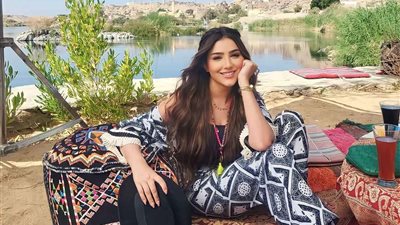 شاهد أحدث ظهور لـ مي عمر عبر انستجرام