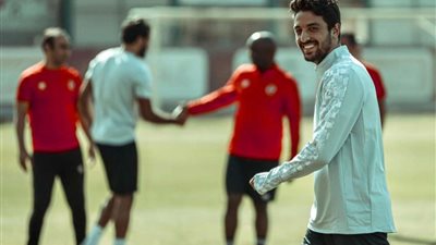 الأهلي يكشف حقيقة إصابه طاهر محمد طاهر بكورونا