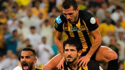 طارق حامد وحجازي يقودان تشكيل اتحاد جدة أمام ضمك في الدوري السعودي