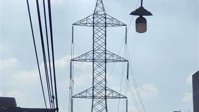 تغيير كابلات الضغط العالي الهوائية إلى كابلات أرضية بشبرا الخيمة