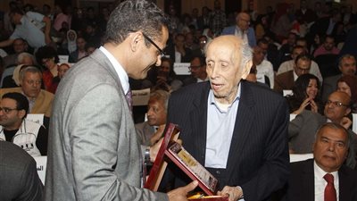 نقابة الصحفيين تكرم مؤسس وكالة أنباء الشرق الأوسط