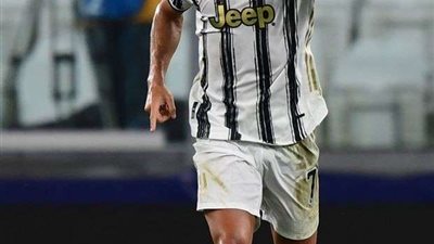 الشوط الأول.. رونالدو يحرز هدف في ثنائية يوفنتوس بمرمى بارما بالدوري الإيطالي