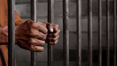 المشدد 3 سنوات لمتهم بتجارة 