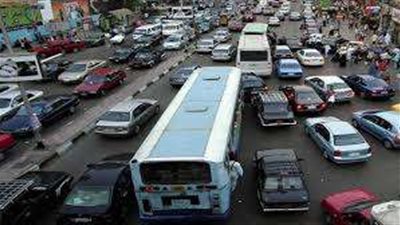 زحام مروري بمعظم الطرق بالقاهرة والجيزة