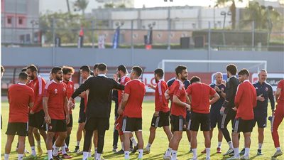 الأهلي يبدأ الاستعداد لمواجهة بيراميدز في نهائي كأس مصر