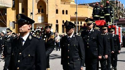 أهالي سوهاج تودع فقيدها مدير أمن بورسعيد