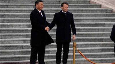 الأزمة الروسية الأوكرانية حاضرة بقوة بـ لقاء ماكرون و شى جين