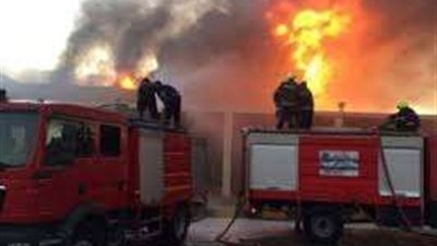 الحماية المدنية تسيطر على حريق بمصنع زيوت بالفيوم