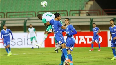 بثلاثية نظيفة.. المصري يلحق بـ أسوان الهزيمة الأولى في الدوري