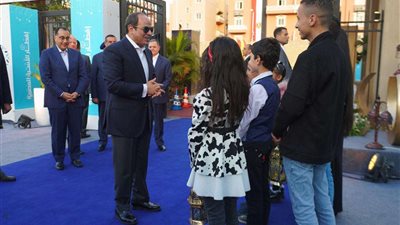 الرئيس لأهالي الأسمرات: سنوفر كل ما تحتاجون إليه من ماكينات ومعدات