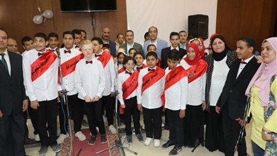 محافظ المنوفية يشهد الإفطار الجماعي للأيتام والمسنين وطلاب مدرسة النور للمكفوفين