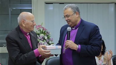 قيادات الإنجيلية في مصر يحتفون بفوز القس أندريه زكي رئيسًا للطائفة