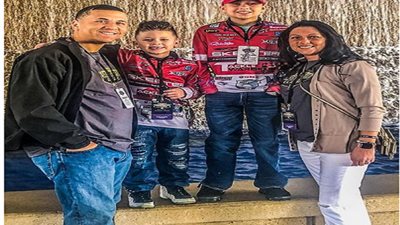 واقعة مأساوية.. زوج يقتل زوجته وابنيه رمياَ بالرصاص ثم يتخلص من حياته والسبب صادم