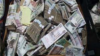 ضبط 3 أشخاص بـ14 مليون جنيه و93 ألف يورو بالقاهرة