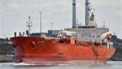 تفريغ 5200 طن من مادة الايثلين لصالح محطة الصب السائل