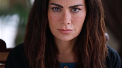 ليلة السقوط الحلقة 17..شقيق صبا مبارك ينضم لداعش ويقاطعها