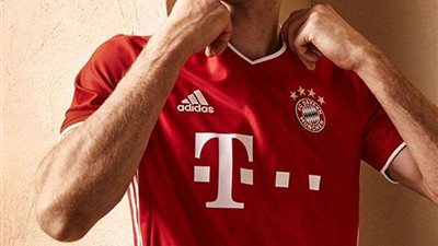 الكريسماس يُظهر موهبة مولر خارج الملاعب