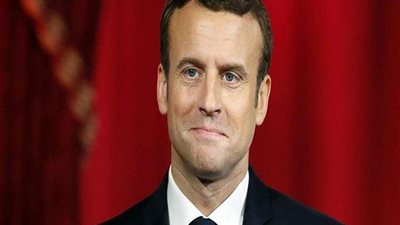 الرئيس الفرنسي ماكرون يغادر الحجر الصحي بعد تعافيه