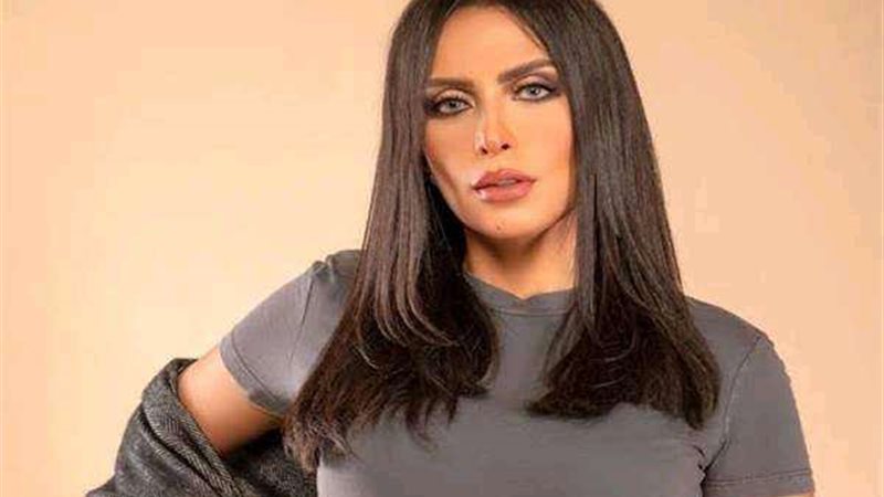 الفنانة شيرين الطحان