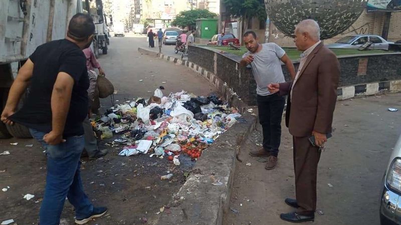 إزالة القمامة بمحافظة