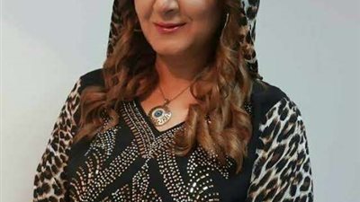 الفنانة عنبر تكشف حقيقة تسببها في طلاق ياسمين عبد العزيز من زوجها السابق