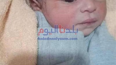 العثور على طفل حديث الولادة أمام مزرعة بسمنود