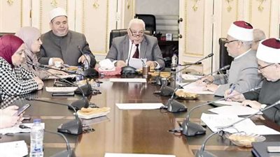 دينية النواب تناقش طلب إغلاق معهد فتيات كفر طنبدى بشبين الكوم