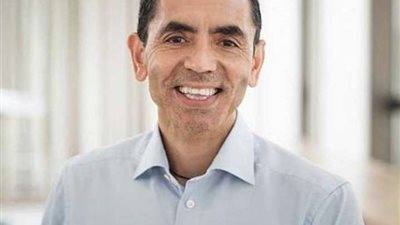 لحسم الجدل.. مخترع لقاح كورونا يوضح أعراضه الجانبية