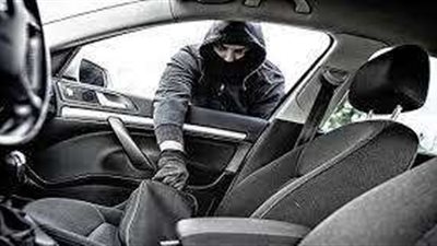 فيديو متداول يكشف هوية شخص ارتكب 5 وقائع سرقة متعلقات من داخل السيارات بالدقهلية