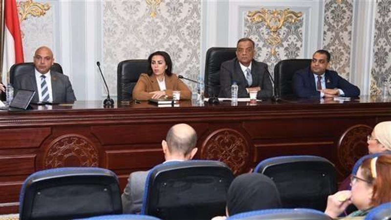 لجنة الثقافة والسياحة