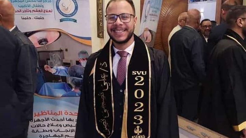 الطبيب المتوفي