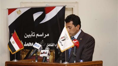 وزير الرياضة يعلن موعد وصول منتخبات مونديال اليد