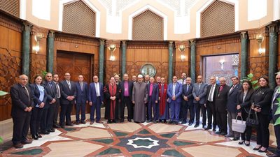 رئيس الإنجيلية بمصر يهنئ الإمام الأكبر بعيد الفطر المبارك |صور