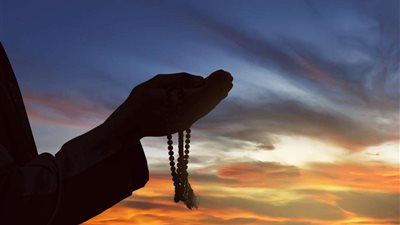 ردد أدعية صلاة التهجد في الثلث الأخير من الليل