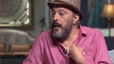 عمرو عبدالجليل: وفاة شقيقي الأكبر لم تكن فاجعة لنا.. الموت علينا حق