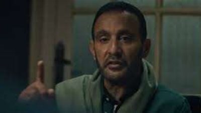 حرب الحلقة 1|أحمد السقا يجسد شخصية عثمان الإرهابي ويبايع رئيس التنظيم بليبيا