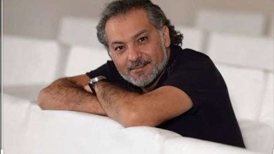 منة فضالي تنعي حاتم علي بكلمات مؤثرة