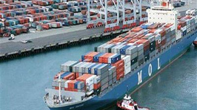 تداول 10000طن بضائع بموانئ البحر الأحمر
