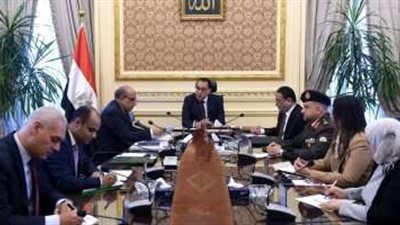 مدبولي يعقد اجتماعا لبحث سبل استغلال احتياطات مصر من خام التنتالوم