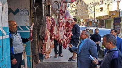 تحرير مخالفات تموينية متنوعة خلال حملة مكبرة على الأسواق بالمنيا