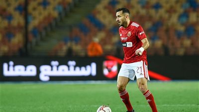 معادلًا أبو تريكة.. معلول يحقق رقمًا قياسيًا مميزًا مع الأهلي أمام فاركو