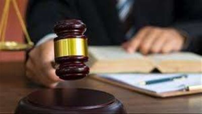 تأجيل محاكمة المتهم بقتل طفلته بالوراق