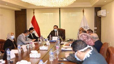 الرعاية الصحية توافق على تغيير زي التمريض وتعميم الذكاء الاصطناعي