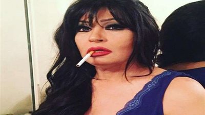 شاهد.. فيفي عبده توجه رسالة لجمهورها بمناسبة 2021