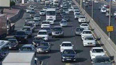 النشرة المرورية.. تباطؤ في حركة سير السيارات بالقاهرة والجيزة