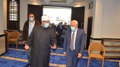 وزير الأوقاف ومحافظ بورسعيد يتفقدان مسجد عمر بن عبد العزيز بعد رفع كفاءته