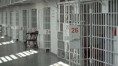 إغلاق السجون في الولايات المتحدة لاحتواء انتشار كورونا