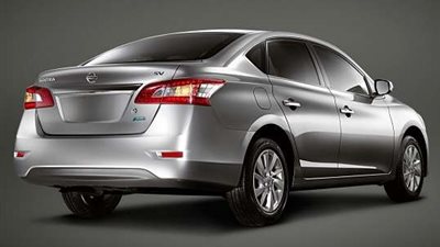 نيسان سنترا عيوب متعددة وسعر مرتفع